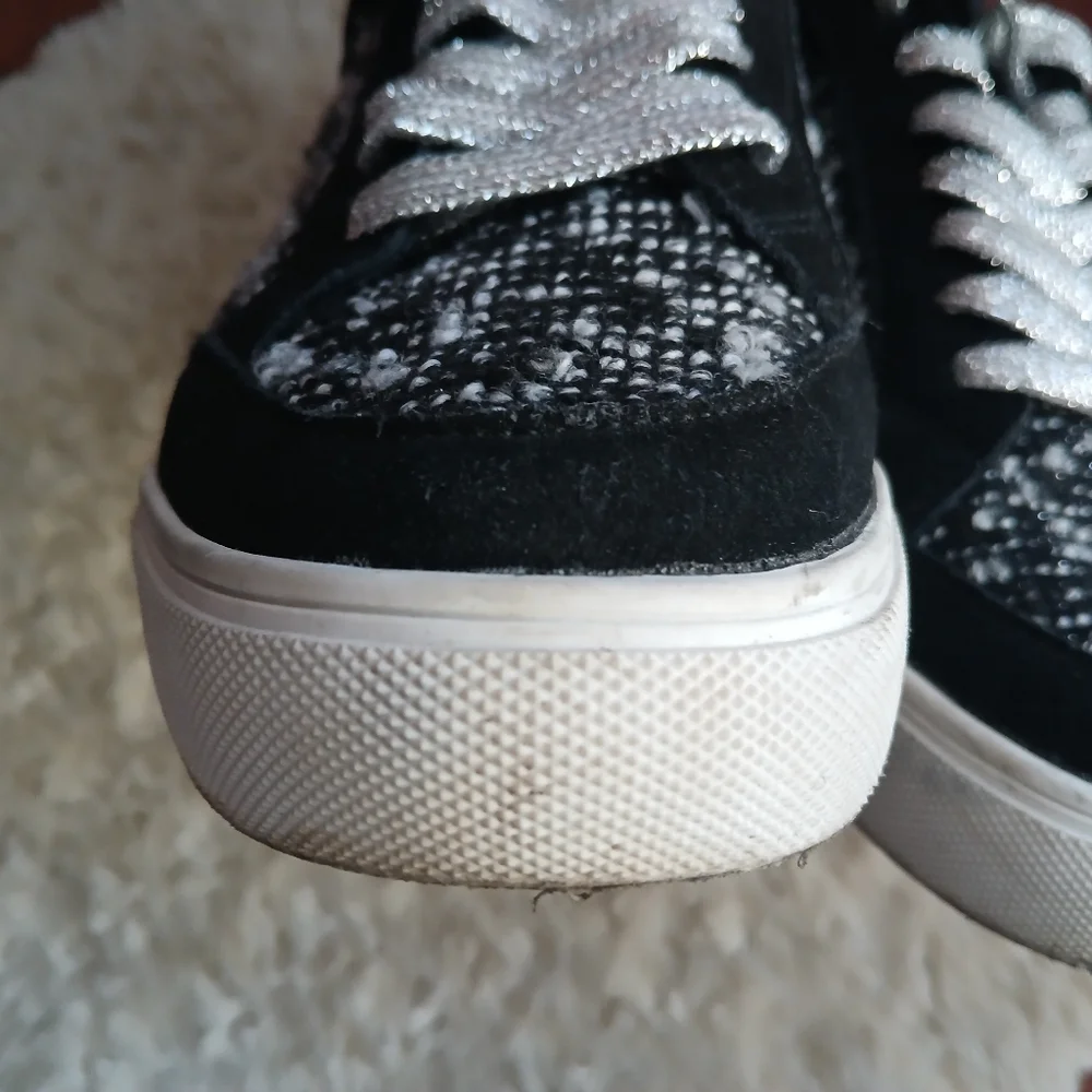 💎 Birdies Women's Shoes CARDINAL Sneakers ORBIT